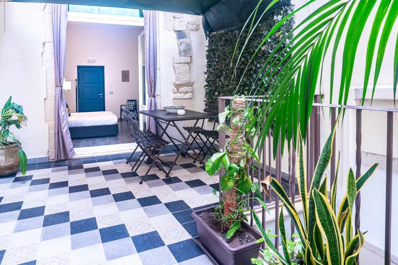 Palazzo Gilistro Bed & Breakfast Syracuse Exterior photo